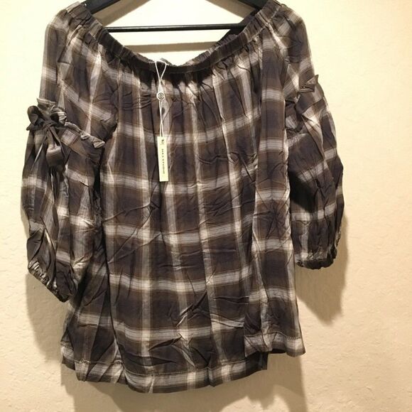 Max studio off shoulder Plaid Top - Picture 2 of 4